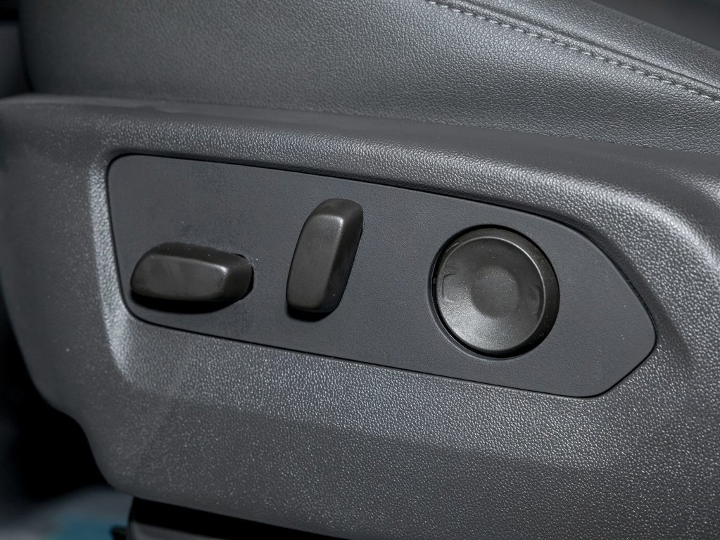 2026 Chevrolet Silverado 1500 in St-Jérôme, Quebec - 29 - w1024h768px