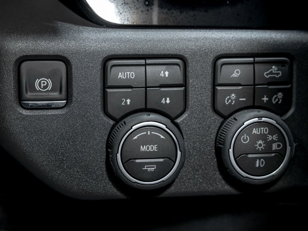 2026 Chevrolet Silverado 1500 in St-Jérôme, Quebec - 26 - w1024h768px