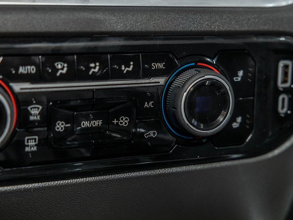 2026 Chevrolet Silverado 1500 in St-Jérôme, Quebec - 23 - w1024h768px