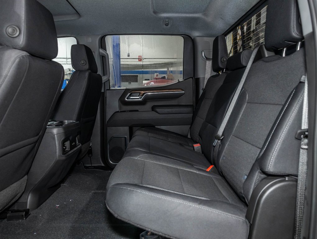 2026 Chevrolet Silverado 1500 in St-Jérôme, Quebec - 31 - w1024h768px