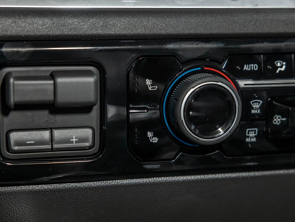 2026 Chevrolet Silverado 1500 in St-Jérôme, Quebec - 22 - w1024h768px