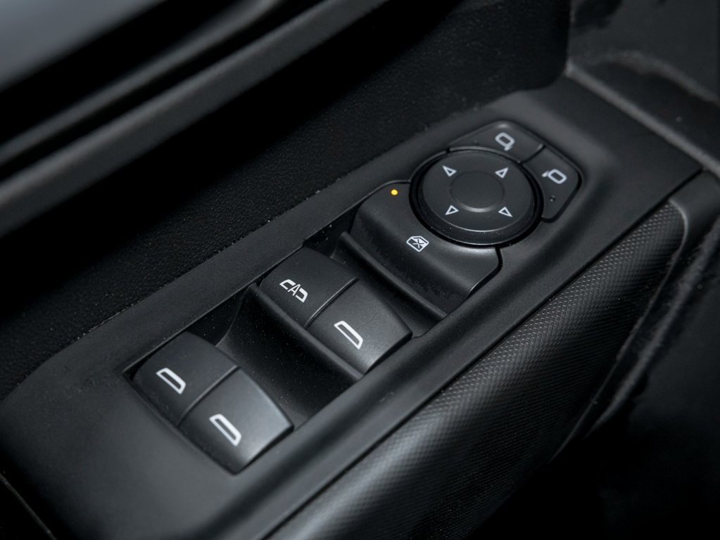 2026 Chevrolet Silverado 1500 in St-Jérôme, Quebec - 24 - w1024h768px