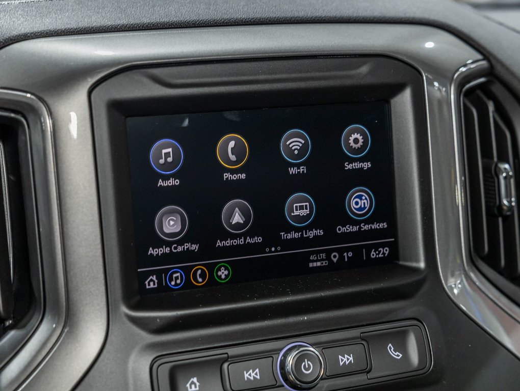 2026 Chevrolet Silverado 1500 in St-Jérôme, Quebec - 16 - w1024h768px