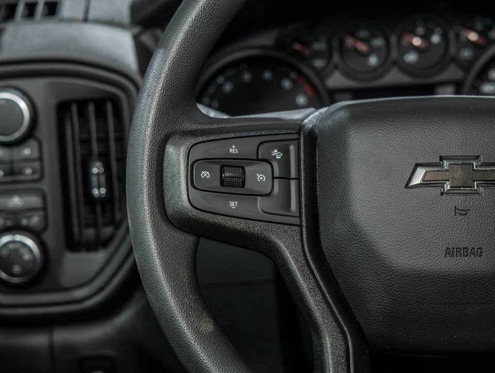2026 Chevrolet Silverado 1500 in St-Jérôme, Quebec - 13 - w1024h768px