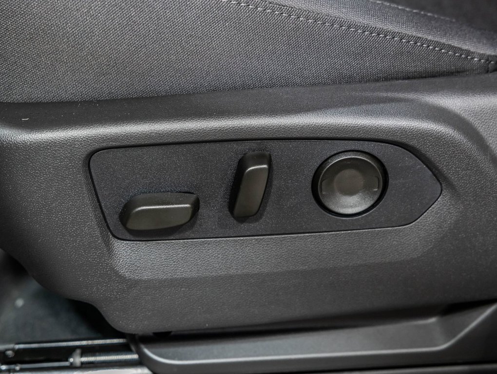 2026 Chevrolet Silverado 1500 in St-Jérôme, Quebec - 24 - w1024h768px