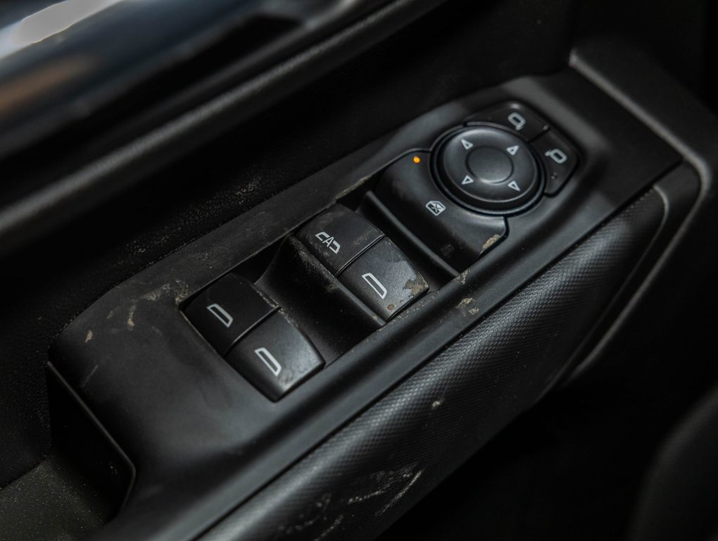 2026 Chevrolet Silverado 1500 in St-Jérôme, Quebec - 25 - w1024h768px