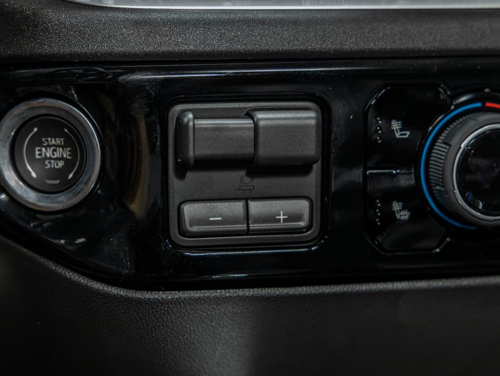 2026 Chevrolet Silverado 1500 in St-Jérôme, Quebec - 26 - w1024h768px