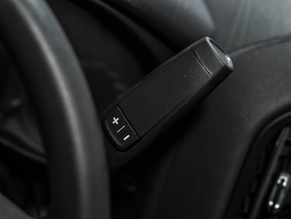 Chevrolet Silverado 1500  2026 à St-Jérôme, Québec - 15 - w1024h768px