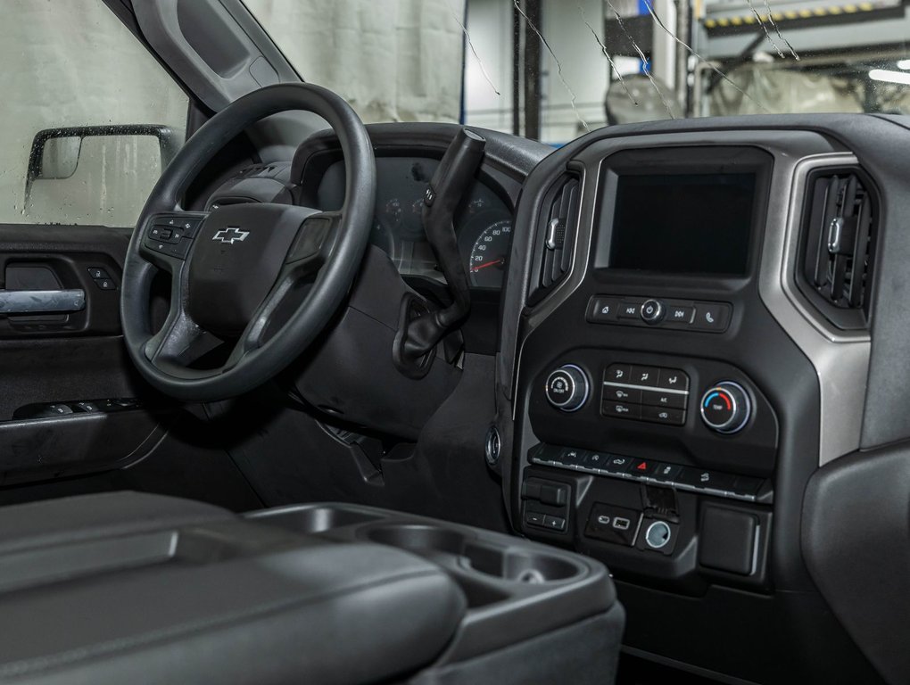 Chevrolet Silverado 1500  2026 à St-Jérôme, Québec - 27 - w1024h768px