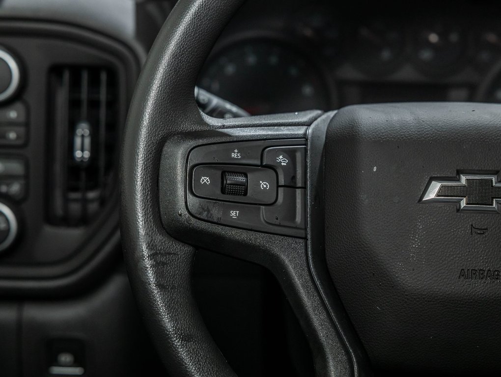 Chevrolet Silverado 1500  2026 à St-Jérôme, Québec - 13 - w1024h768px