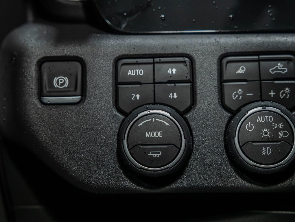 2026 Chevrolet Silverado 1500 in St-Jérôme, Quebec - 25 - w1024h768px
