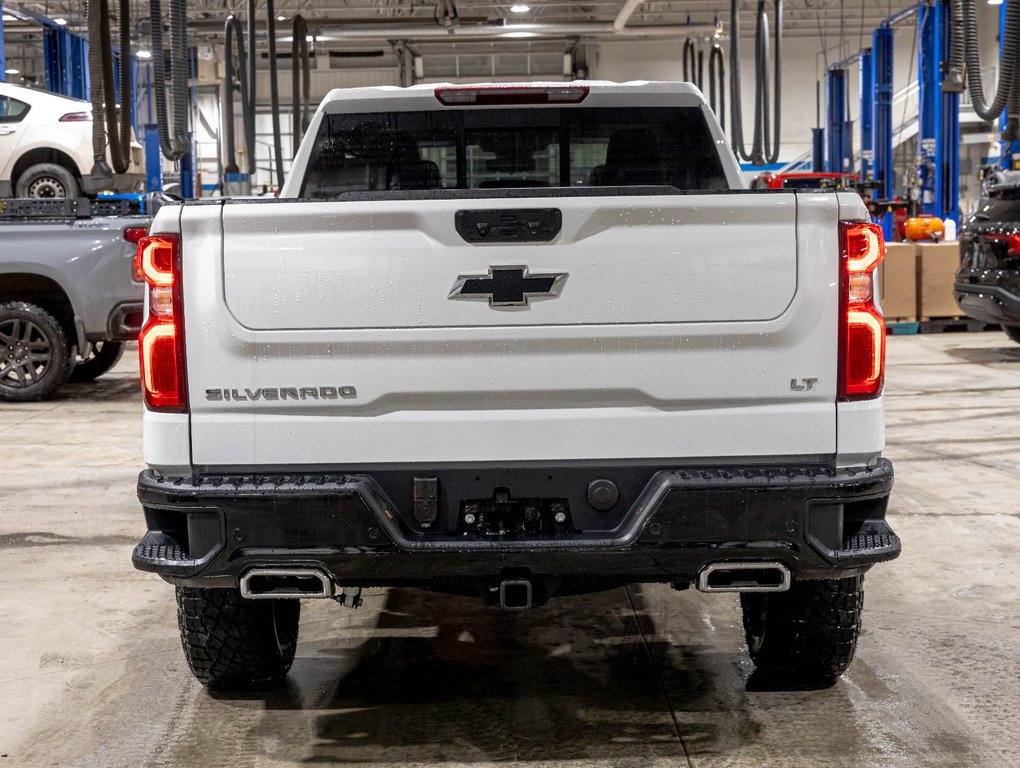 2026 Chevrolet Silverado 1500 in St-Jérôme, Quebec - 8 - w1024h768px