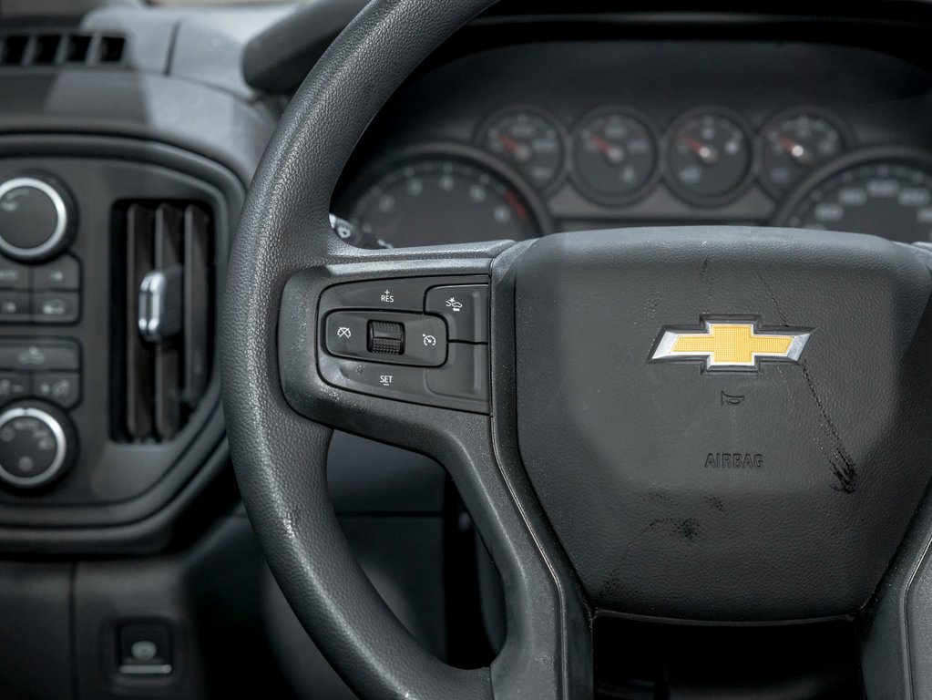 Chevrolet Silverado 1500  2026 à St-Jérôme, Québec - 13 - w1024h768px