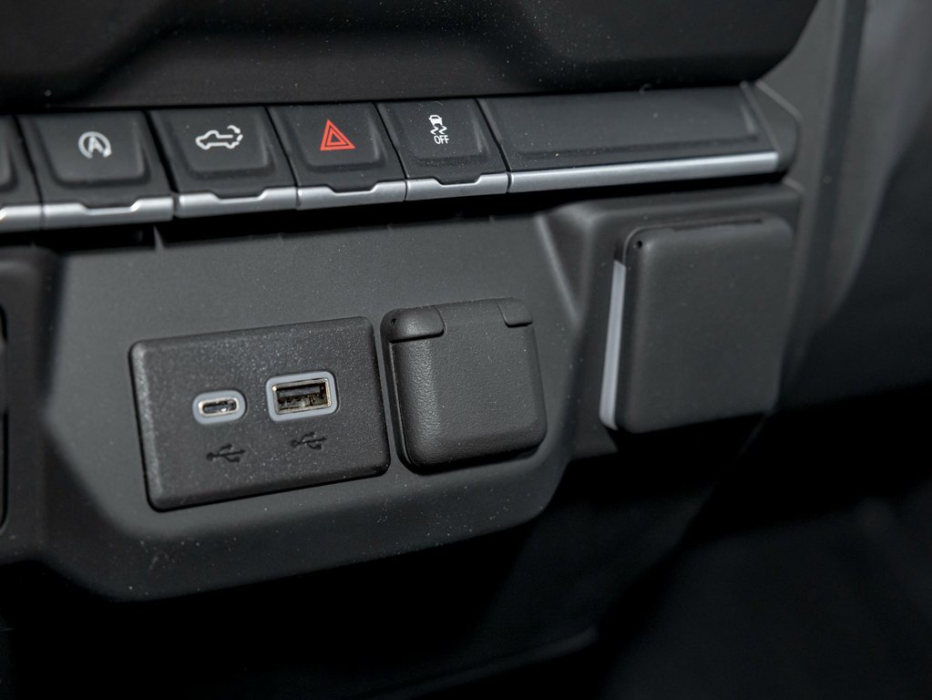 Chevrolet Silverado 1500  2026 à St-Jérôme, Québec - 25 - w1024h768px