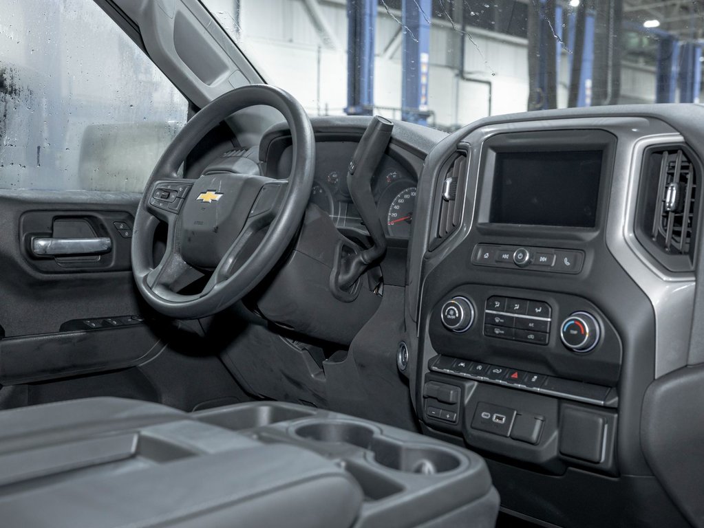 Chevrolet Silverado 1500  2026 à St-Jérôme, Québec - 26 - w1024h768px