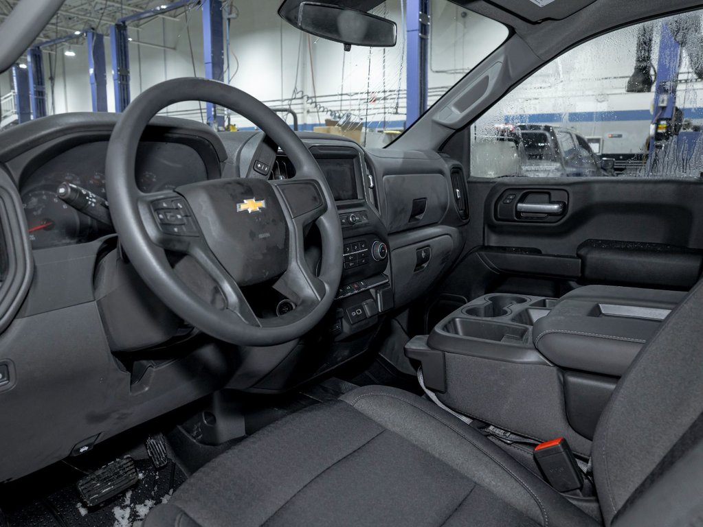 Chevrolet Silverado 1500  2026 à St-Jérôme, Québec - 11 - w1024h768px