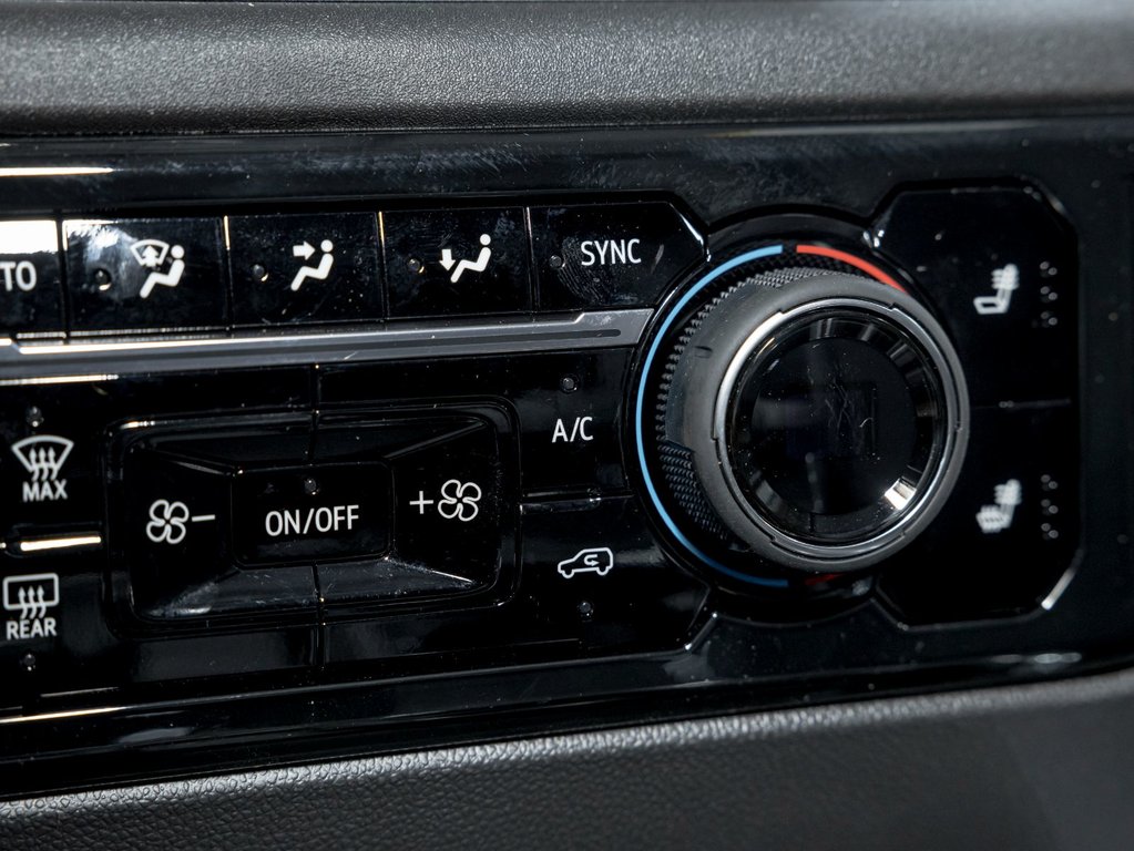 2026 Chevrolet Silverado 1500 in St-Jérôme, Quebec - 24 - w1024h768px