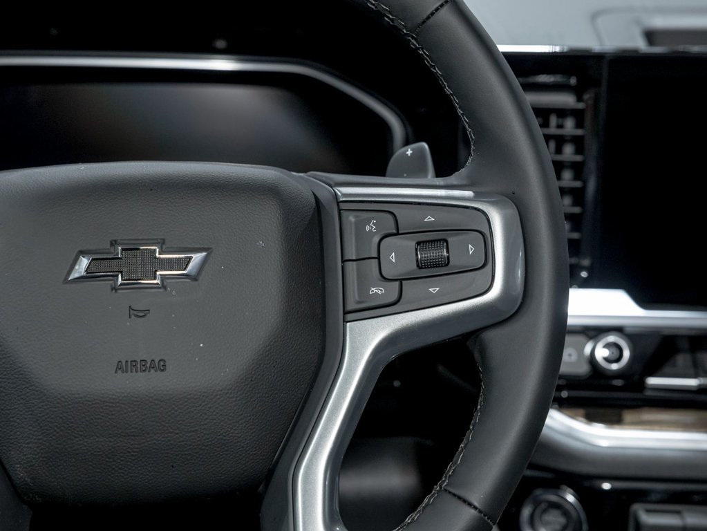 2026 Chevrolet Silverado 1500 in St-Jérôme, Quebec - 16 - w1024h768px