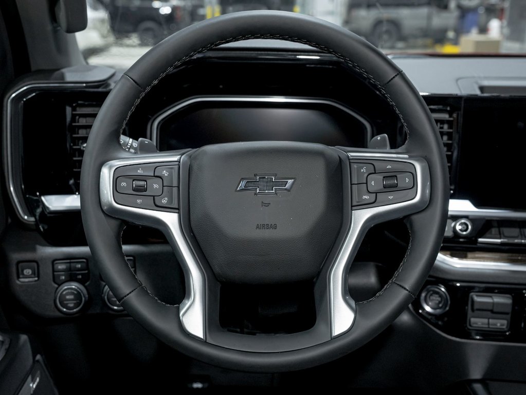 2026 Chevrolet Silverado 1500 in St-Jérôme, Quebec - 13 - w1024h768px