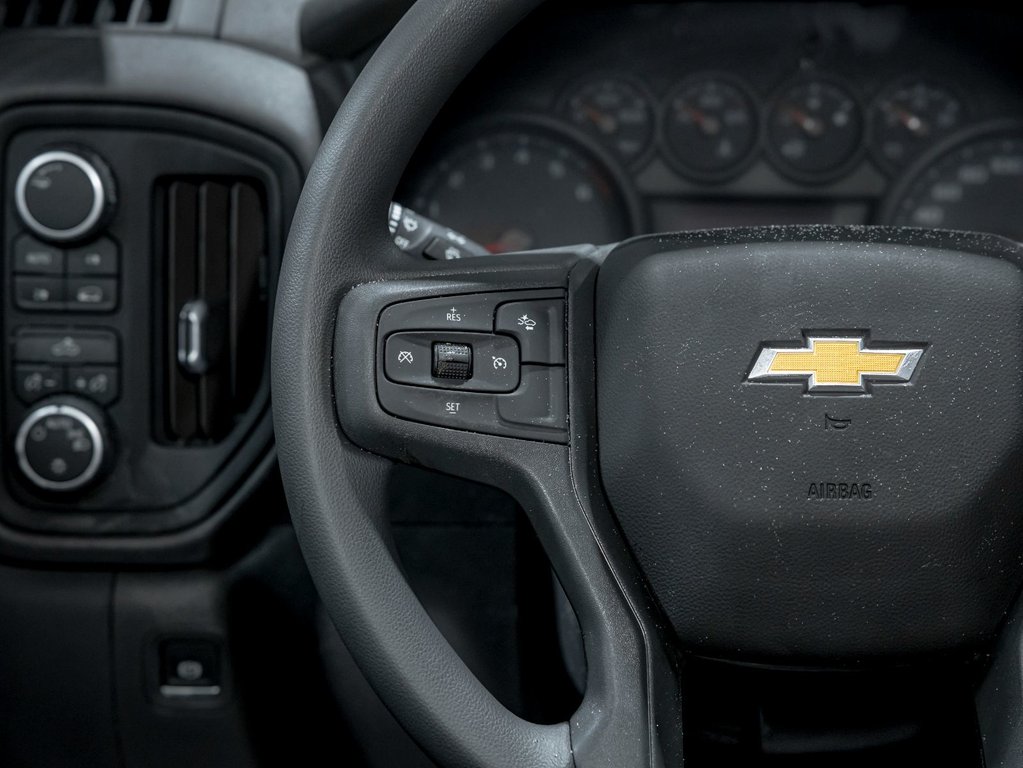 2026 Chevrolet Silverado 1500 in St-Jérôme, Quebec - 13 - w1024h768px