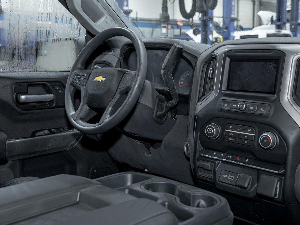 2026 Chevrolet Silverado 1500 in St-Jérôme, Quebec - 26 - w1024h768px