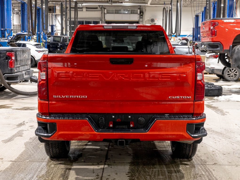 2026 Chevrolet Silverado 1500 in St-Jérôme, Quebec - 6 - w1024h768px