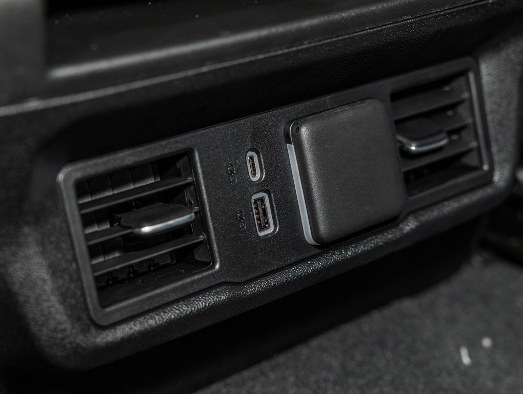 Chevrolet Silverado 1500  2026 à St-Jérôme, Québec - 33 - w1024h768px