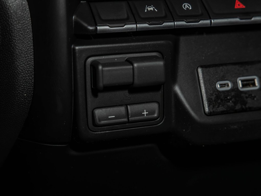 Chevrolet Silverado 1500  2026 à St-Jérôme, Québec - 22 - w1024h768px