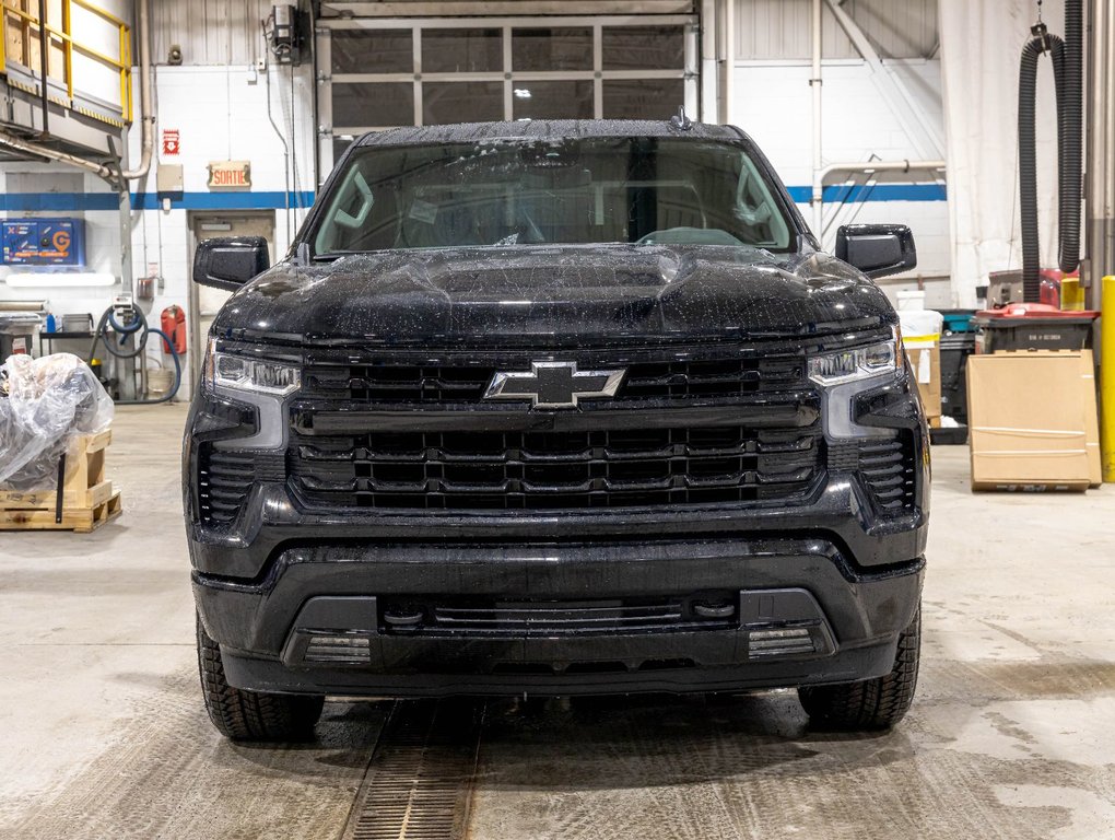 Chevrolet Silverado 1500  2026 à St-Jérôme, Québec - 2 - w1024h768px