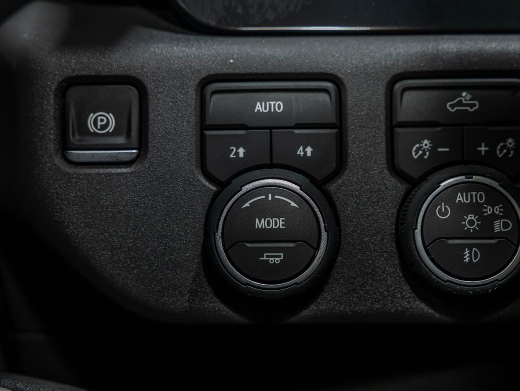 Chevrolet Silverado 1500  2026 à St-Jérôme, Québec - 25 - w1024h768px