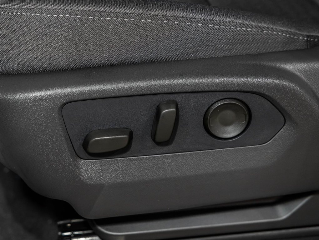 Chevrolet Silverado 1500  2026 à St-Jérôme, Québec - 27 - w1024h768px