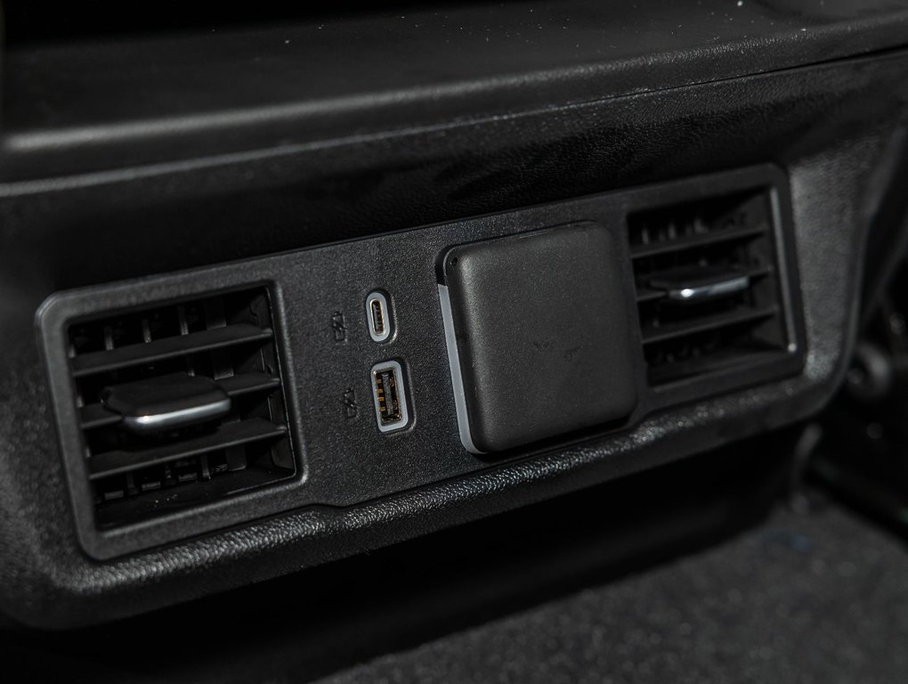 Chevrolet Silverado 1500  2026 à St-Jérôme, Québec - 33 - w1024h768px