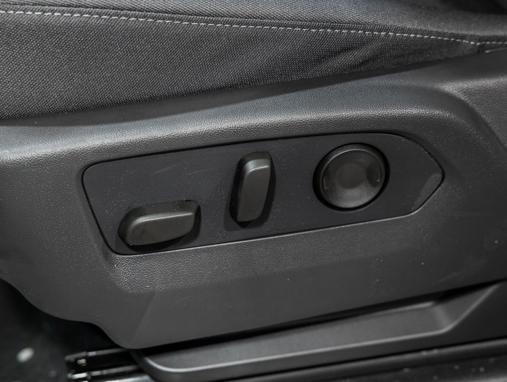 2026 Chevrolet Silverado 1500 in St-Jérôme, Quebec - 26 - w1024h768px