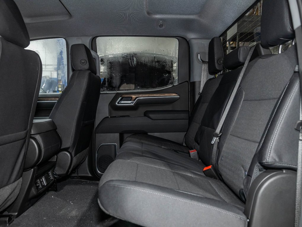 Chevrolet Silverado 1500  2026 à St-Jérôme, Québec - 32 - w1024h768px