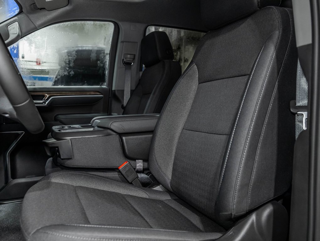 Chevrolet Silverado 1500  2026 à St-Jérôme, Québec - 11 - w1024h768px