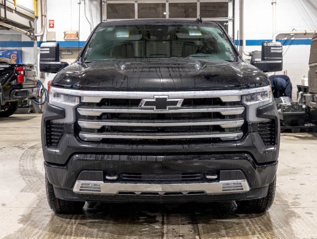 Chevrolet Silverado 1500  2026 à St-Jérôme, Québec - 2 - w1024h768px