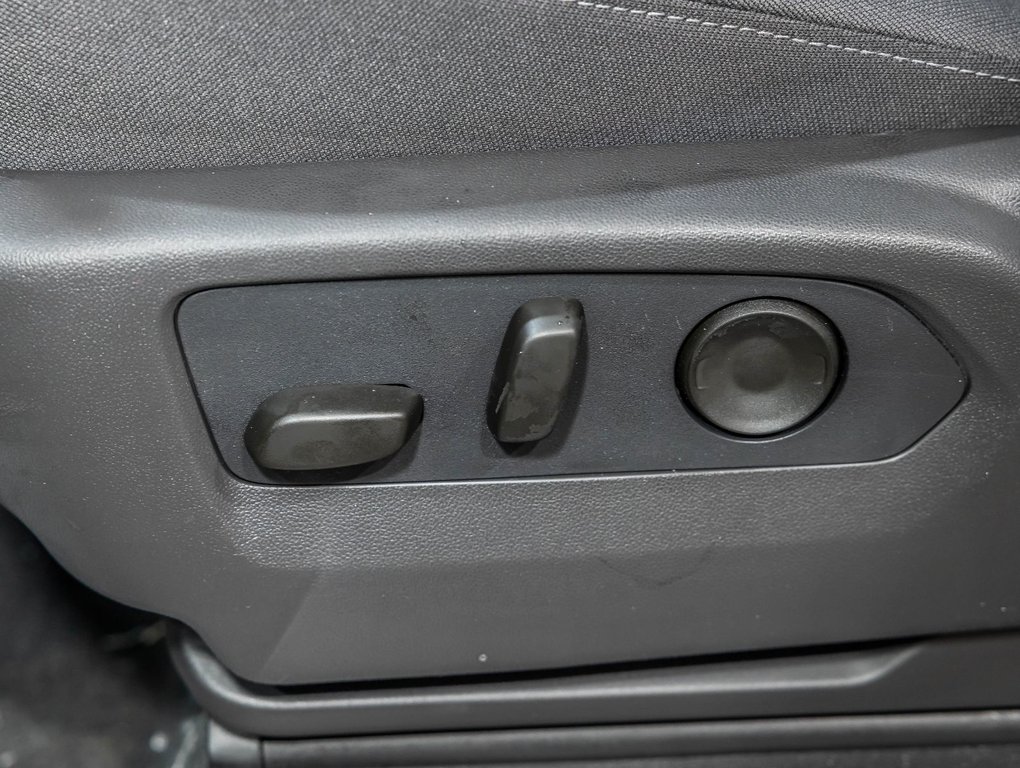 Chevrolet Silverado 1500  2026 à St-Jérôme, Québec - 27 - w1024h768px