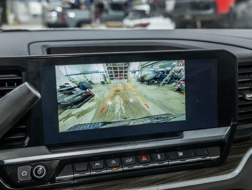 Chevrolet Silverado 1500  2026 à St-Jérôme, Québec - 19 - w1024h768px
