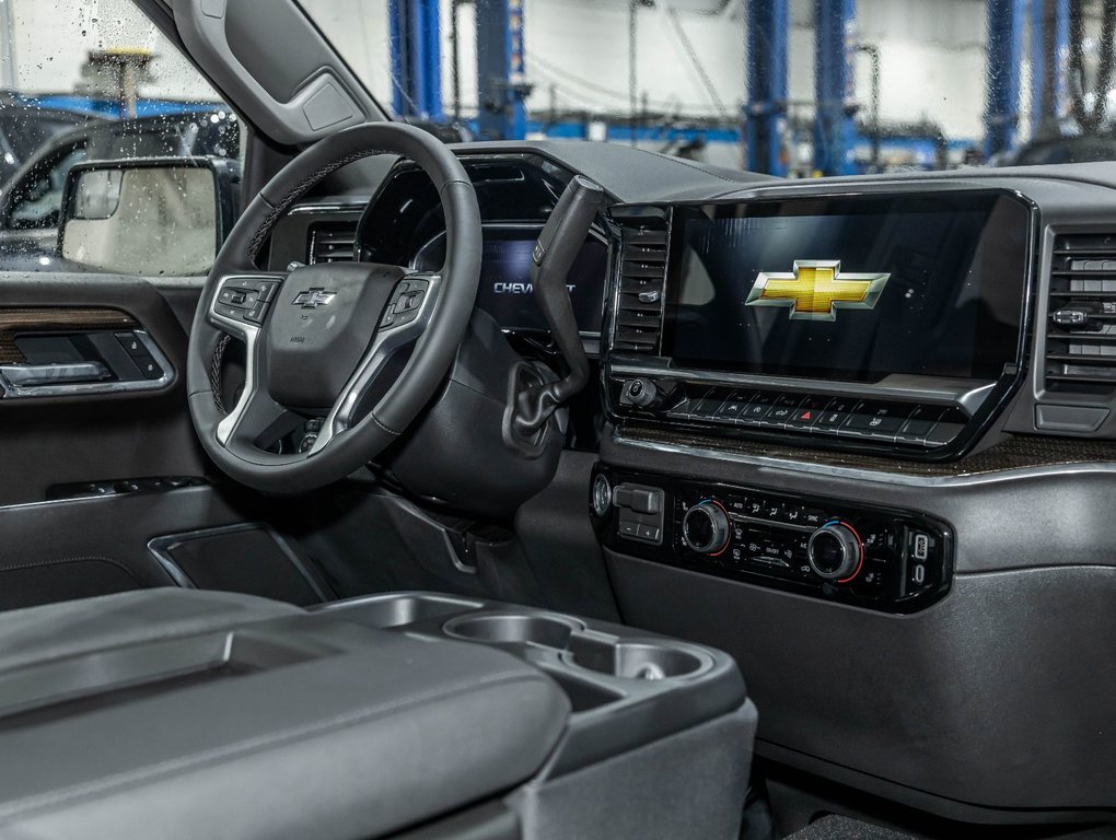 Chevrolet Silverado 1500  2026 à St-Jérôme, Québec - 31 - w1024h768px