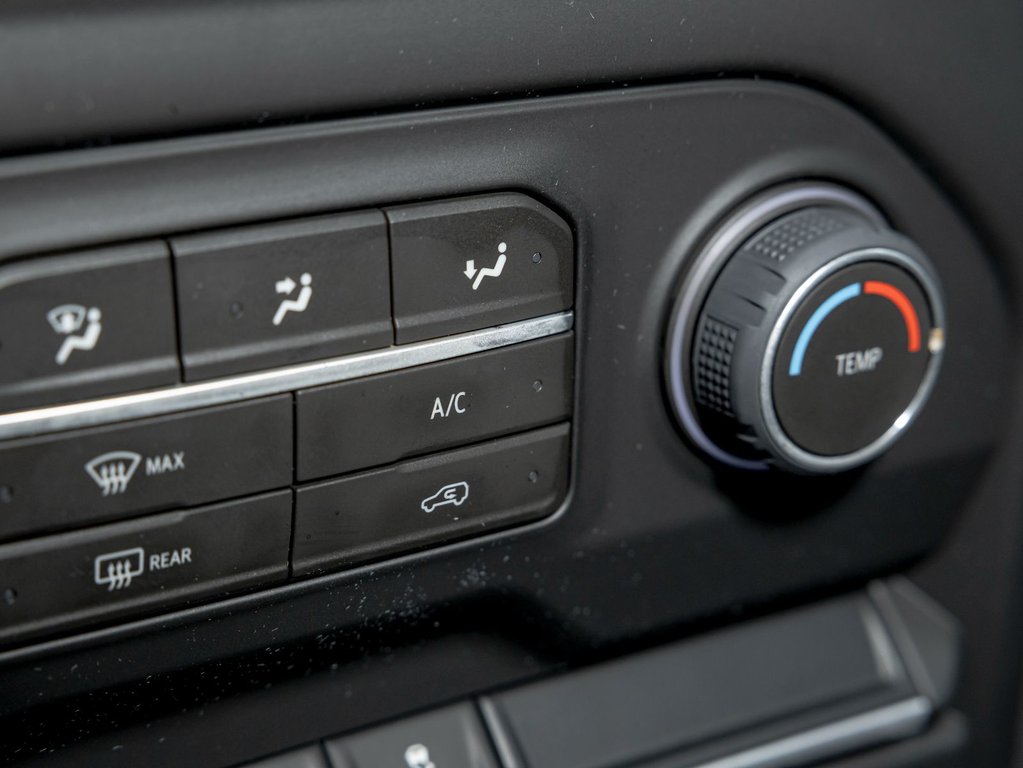 Chevrolet Silverado 1500  2026 à St-Jérôme, Québec - 19 - w1024h768px