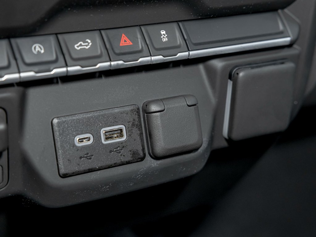 Chevrolet Silverado 1500  2026 à St-Jérôme, Québec - 25 - w1024h768px