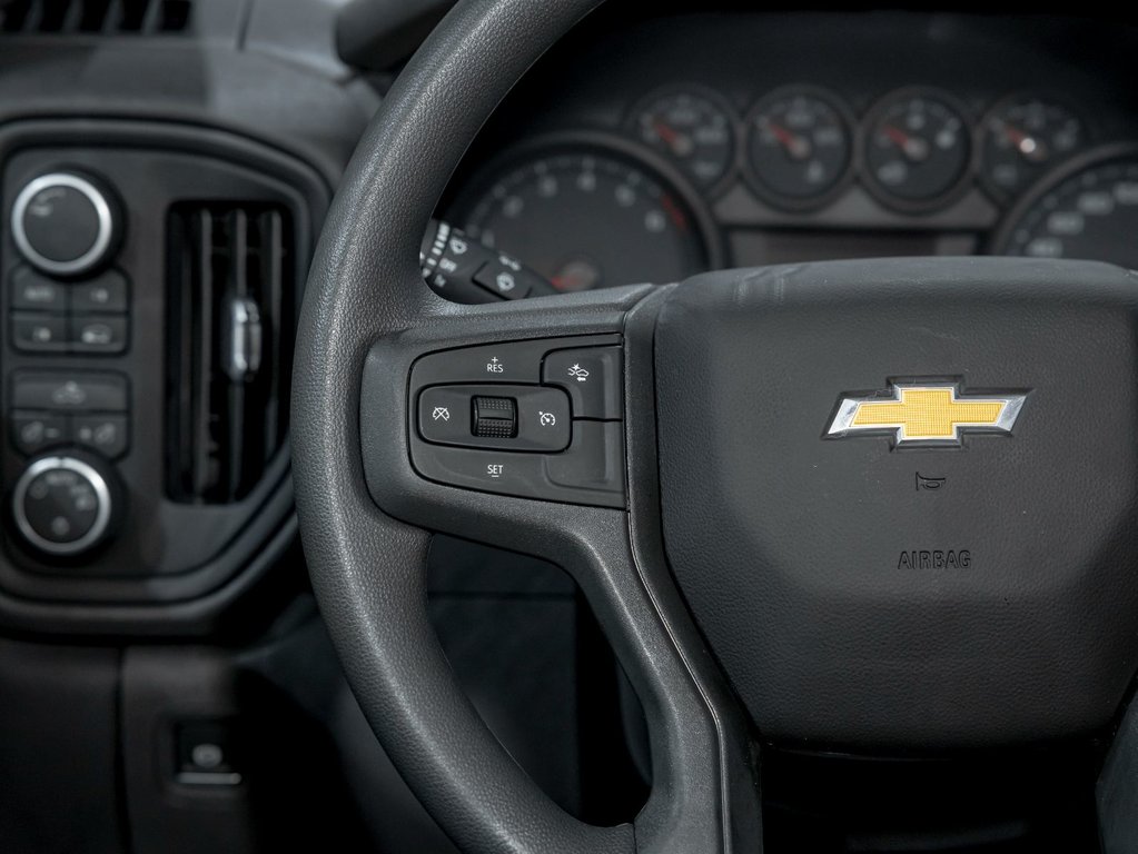 2026 Chevrolet Silverado 1500 in St-Jérôme, Quebec - 13 - w1024h768px
