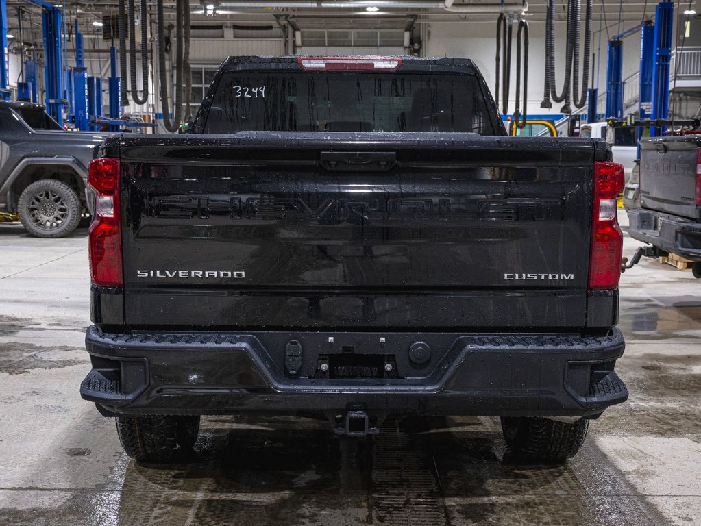2026 Chevrolet Silverado 1500 in St-Jérôme, Quebec - 6 - w1024h768px