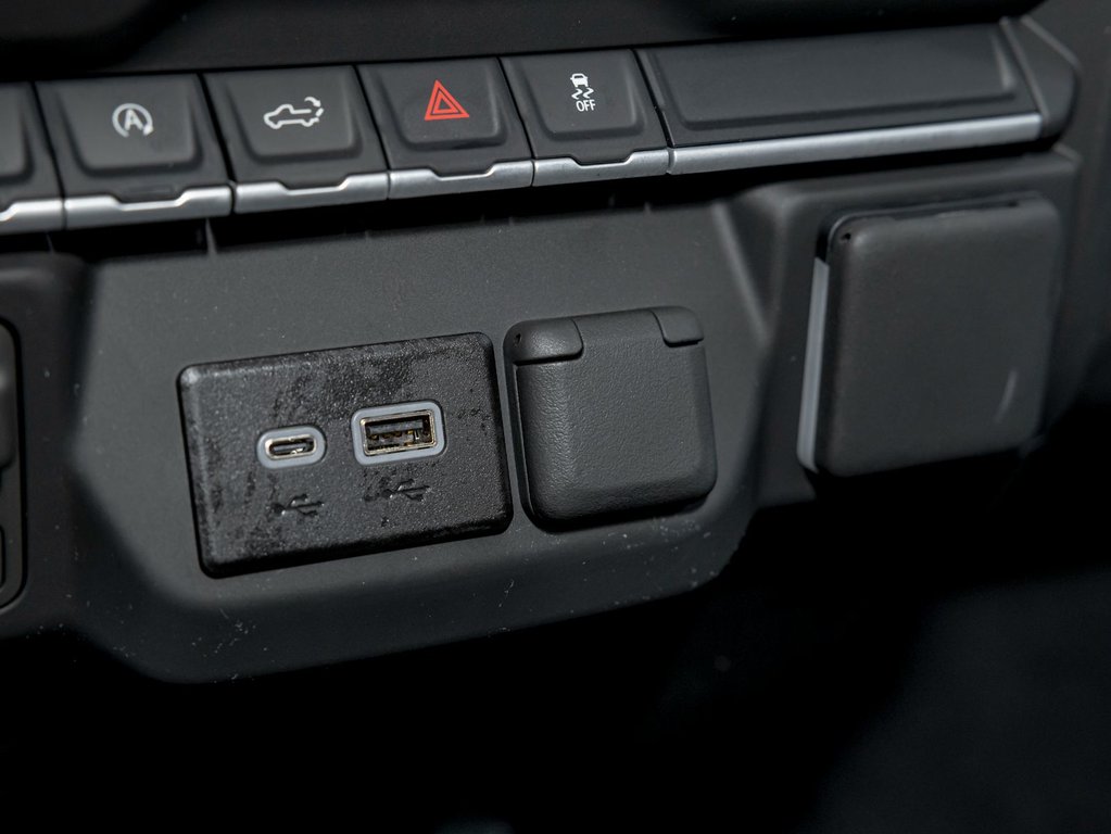 Chevrolet Silverado 1500  2026 à St-Jérôme, Québec - 24 - w1024h768px