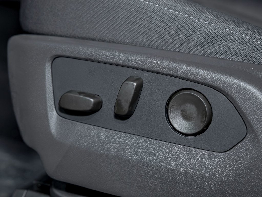 Chevrolet Silverado 1500  2026 à St-Jérôme, Québec - 23 - w1024h768px