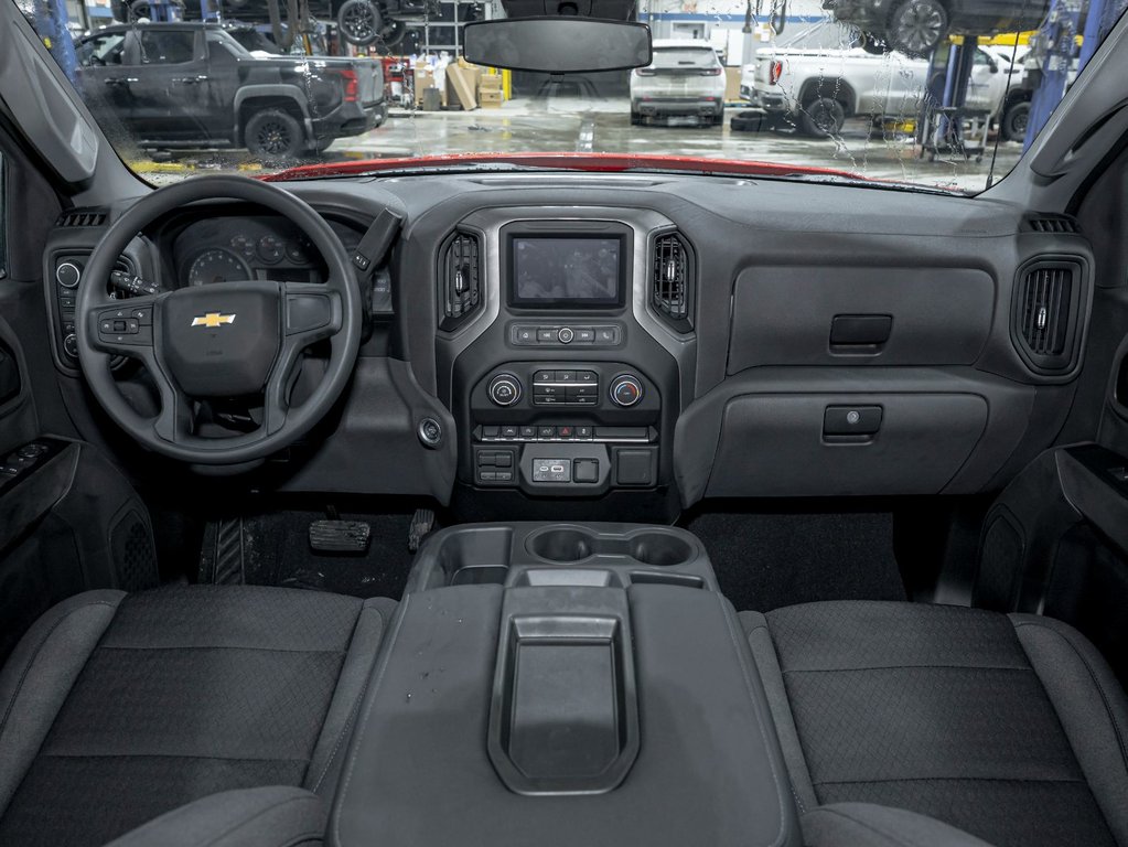 Chevrolet Silverado 1500  2026 à St-Jérôme, Québec - 4 - w1024h768px
