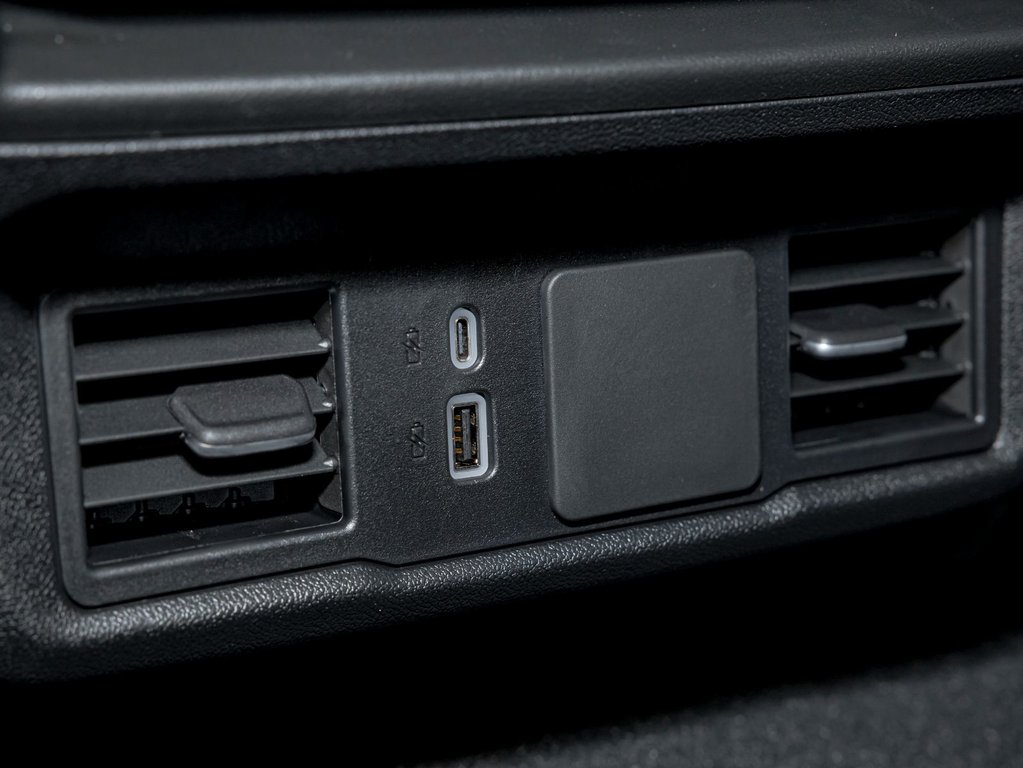 Chevrolet Silverado 1500  2026 à St-Jérôme, Québec - 27 - w1024h768px