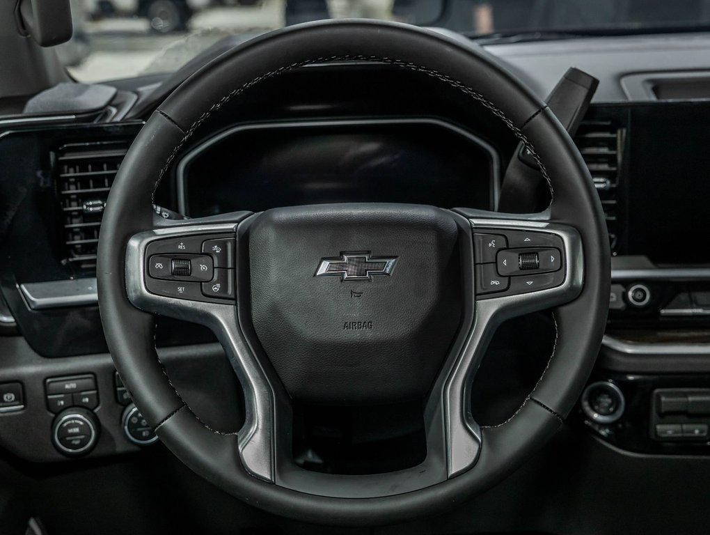 Chevrolet Silverado 1500  2026 à St-Jérôme, Québec - 13 - w1024h768px