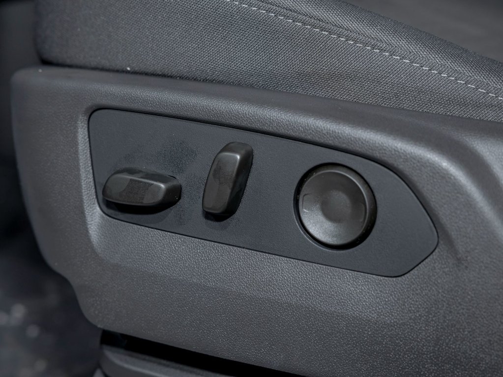 Chevrolet Silverado 1500  2026 à St-Jérôme, Québec - 27 - w1024h768px