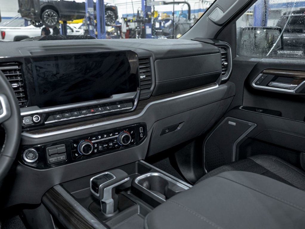 Chevrolet Silverado 1500  2026 à St-Jérôme, Québec - 20 - w1024h768px